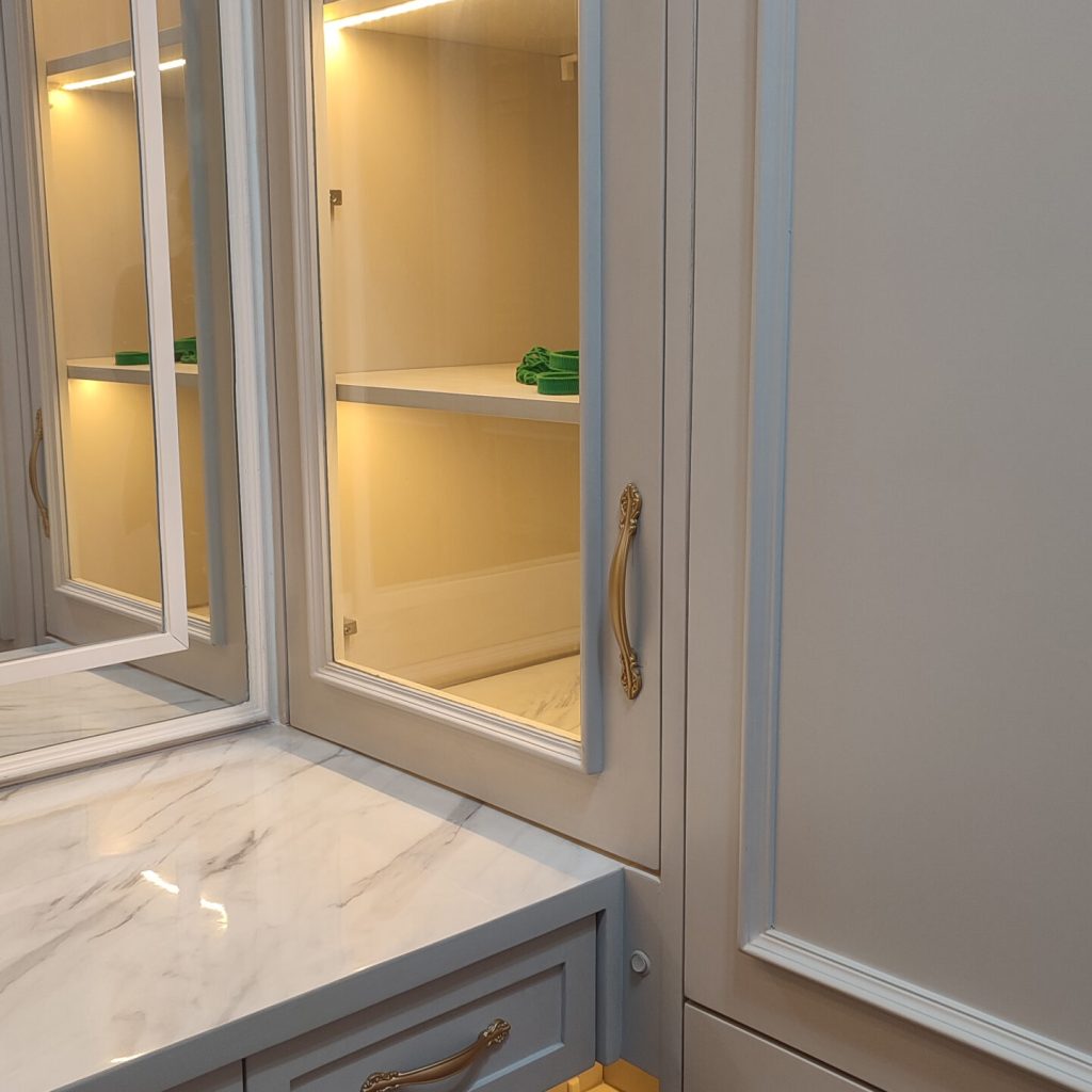 Walk In Closet