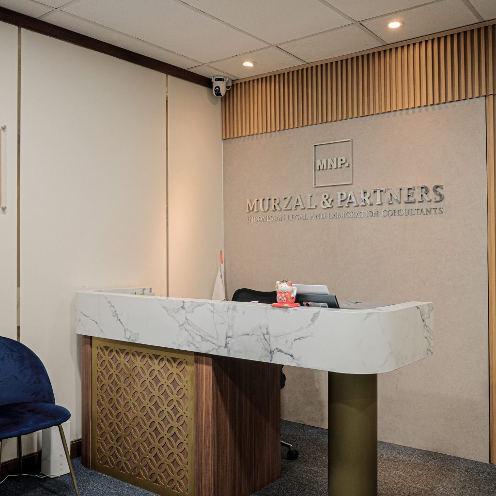 Receptionist